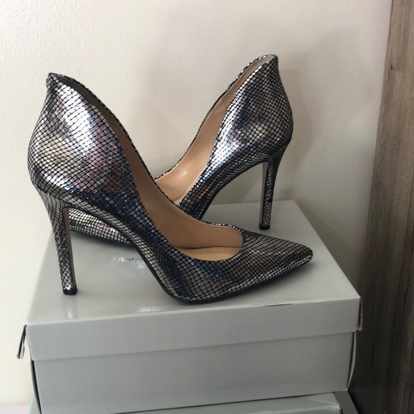 Jessica Simpson Shoes | Jessica Simpson Silver Heels | Poshmark